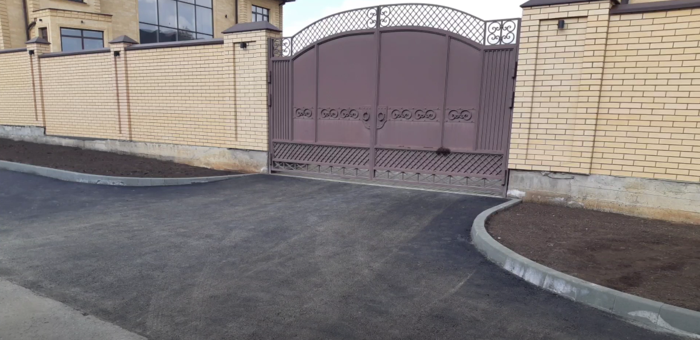 https://rostov-na-donu.blago-s.ru/storage/app/uploads/public/646/325/9f3/6463259f3434e253867272.png